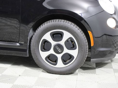 Used 2017 FIAT 500 e image 33