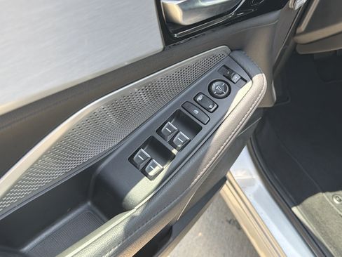 Certified 2024 Acura MDX FWD image 9