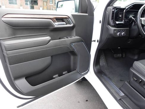 Used 2023 GMC Sierra 1500 Elevation AWD/4WD image 16