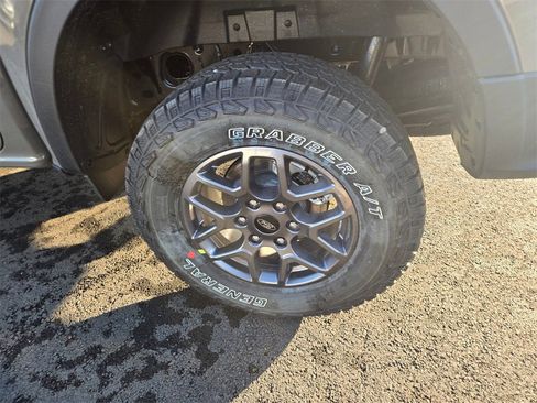 New 2025 Ford Ranger XLT w/ FX4 Off-Road Package image 8