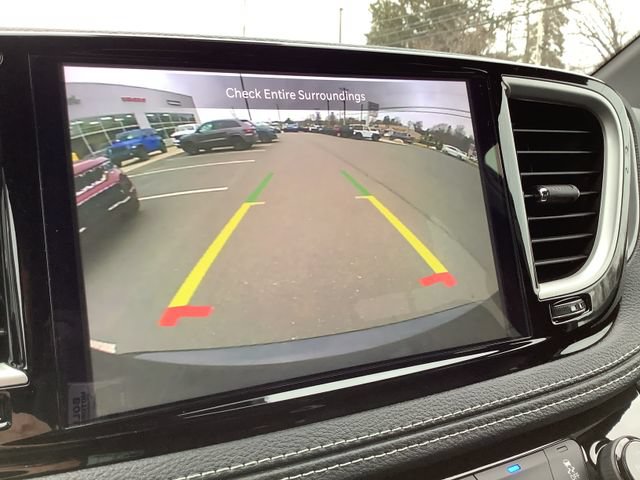 New 2026 Chrysler Pacifica Select AWD/4WD image 15