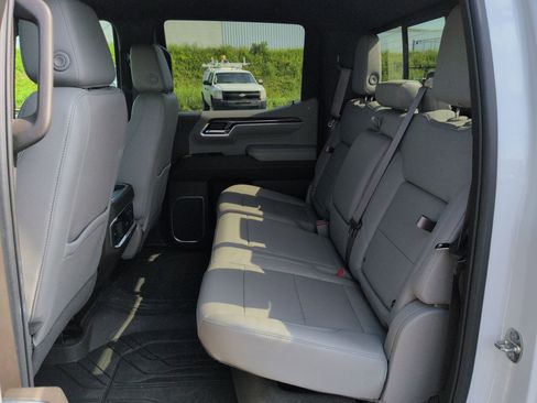 Certified 2023 Chevrolet Silverado 1500 LTZ w/ LTZ Convenience Package II AWD/4WD image 25