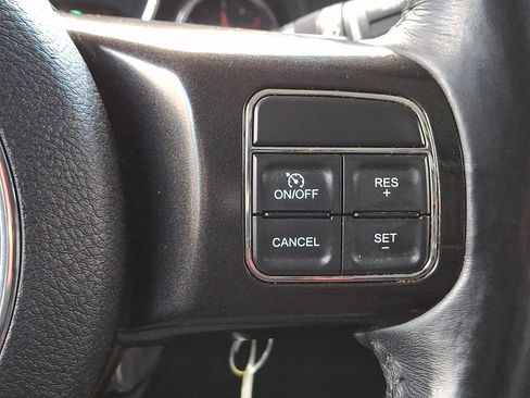 Used 2017 Jeep Wrangler Unlimited Sahara image 20