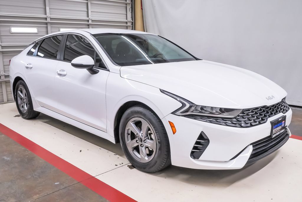 Used 2023 Kia K5 LXS FWD image 5