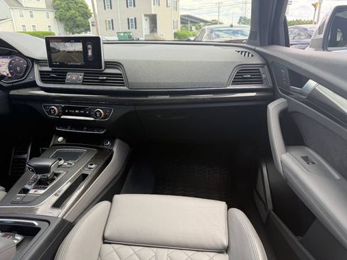 Used 2018 Audi SQ5 Prestige AWD/4WD image 32