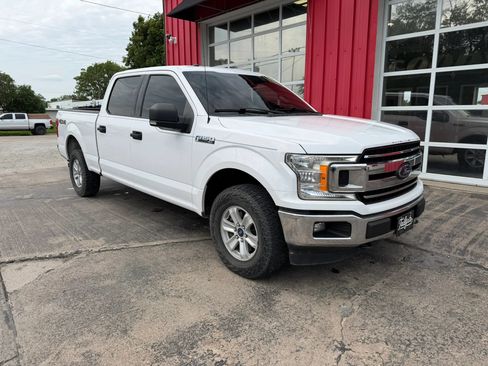 Used 2018 Ford F150 XLT w/ Trailer Tow Package AWD/4WD image 2