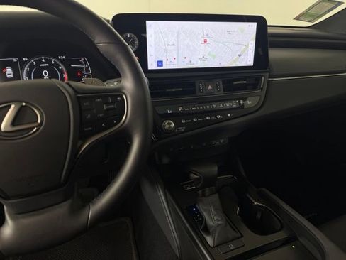 Used 2025 Lexus ES 350 w/ Premium Package FWD image 26