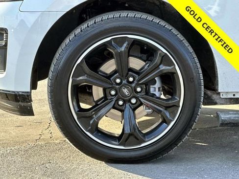 Used 2024 Ford Expedition Limited image 6