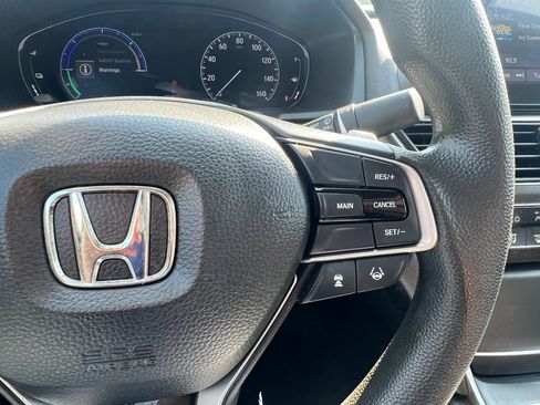 Used 2020 Honda Accord EX image 21