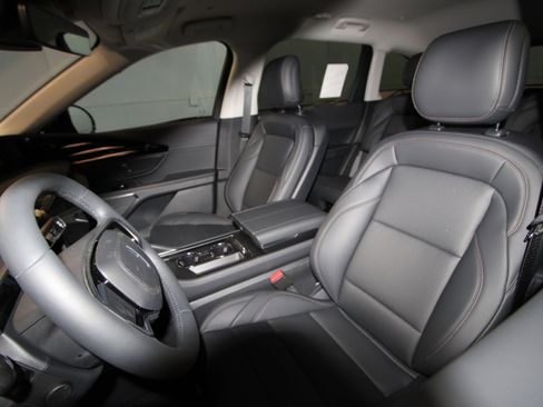 New 2026 Lincoln Nautilus Premier w/ Jet Appearance Package image 3