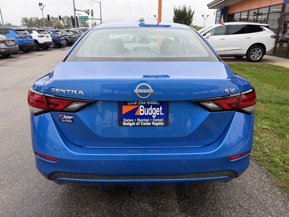 Used 2024 Nissan Sentra SV FWD image 4