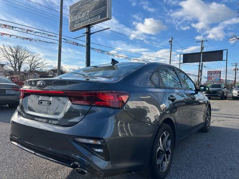 Used 2020 Kia Forte LXS image 5