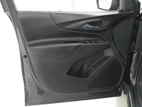 Used 2022 Chevrolet Equinox LT FWD image 7