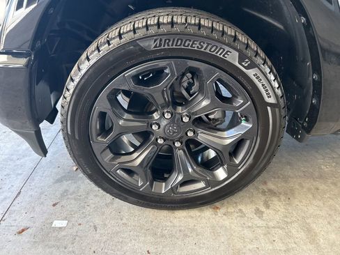 Used 2023 RAM 1500 Limited w/ Night Edition image 13