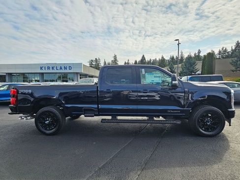 New 2025 Ford F350 Lariat w/ Black Appearance Package AWD/4WD image 8