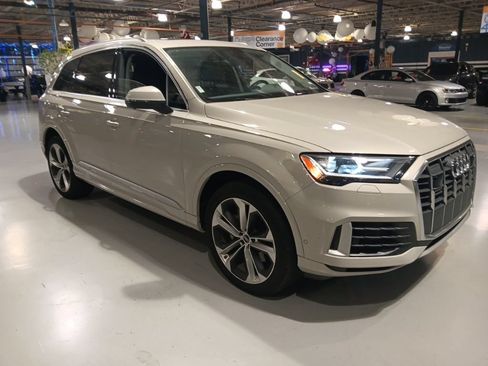 Used 2022 Audi Q7 3.0T Premium Plus AWD/4WD image 4