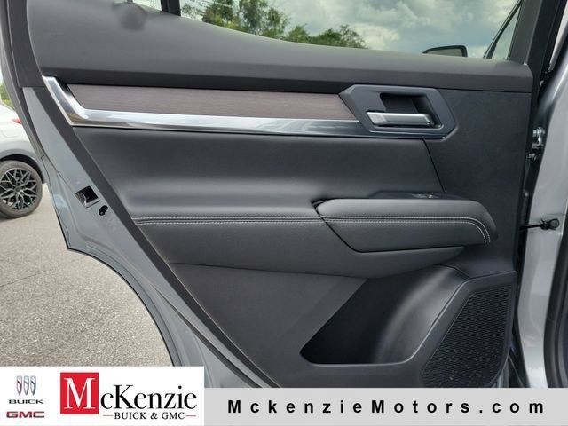 New 2027 GMC Terrain Denali w/ LPO, Black Badging Package AWD/4WD image 27