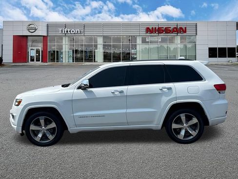 Used 2016 Jeep Grand Cherokee Overland RWD image 4
