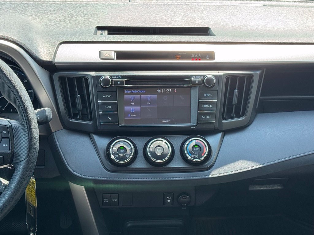Used 2018 Toyota RAV4 LE w/ All Weather Liner Package AWD/4WD image 15