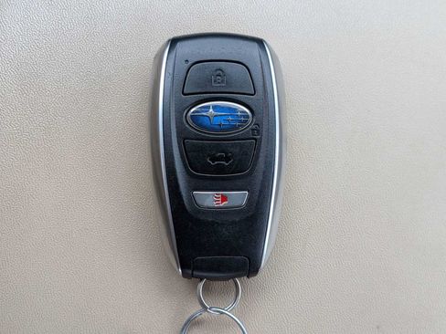 Used 2015 Subaru Legacy 2.5i Limited AWD/4WD image 33