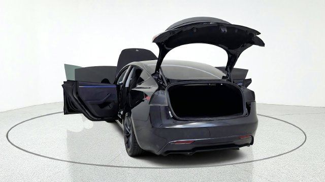 Used 2025 Tesla Model 3 Performance AWD/4WD image 10