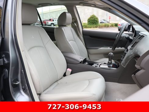 Used 2010 INFINITI G37 Journey w/ Premium Pkg RWD image 21