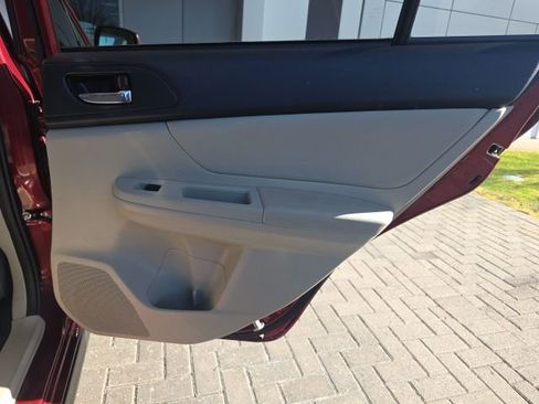 Used 2013 Subaru Crosstrek 2.0i Premium image 11