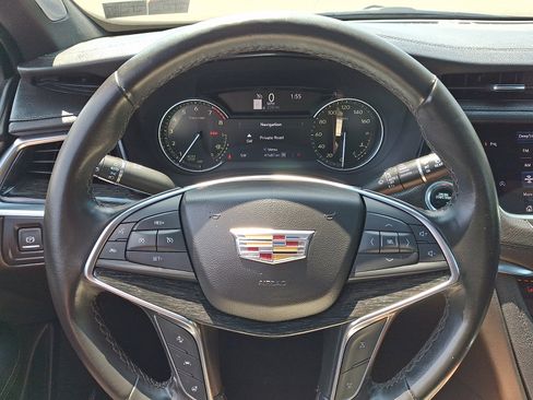 Certified 2023 Cadillac XT5 Premium Luxury AWD/4WD image 22