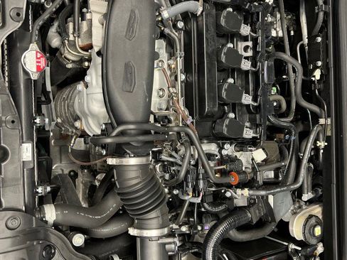 Used 2024 Honda Civic Touring image 7