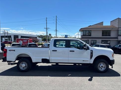 Used 2024 Ford F350 XL w/ 360-Degree Camera Package AWD/4WD image 6