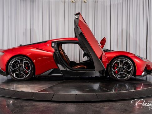 Used 2022 Maserati MC20 Coupe image 28