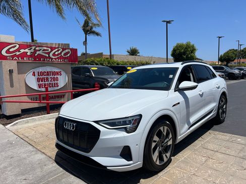 Used 2021 Audi e-tron Premium w/ Convenience Plus Package AWD/4WD image 4