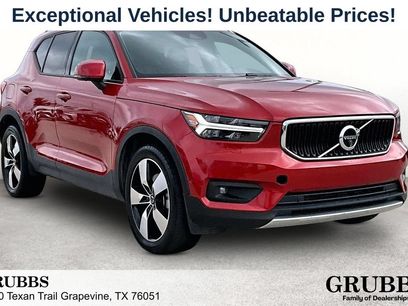 Used 2019 Volvo XC40 T5 Momentum