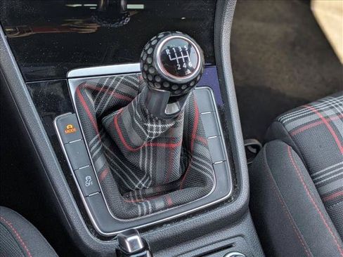 Used 2018 Volkswagen GTI S FWD image 12