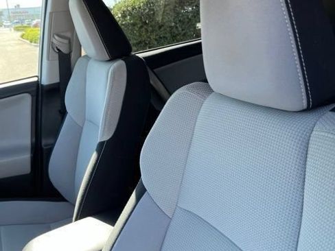 Used 2017 Toyota RAV4 XLE w/ Plus Special Value Package AWD/4WD image 11