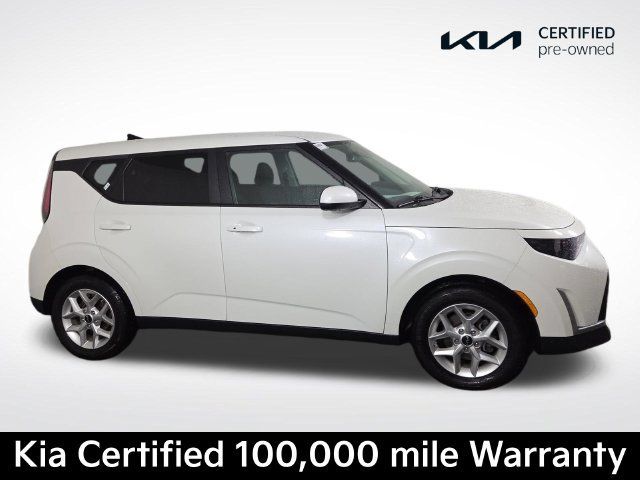 Certified 2023 Kia Soul S FWD image 5