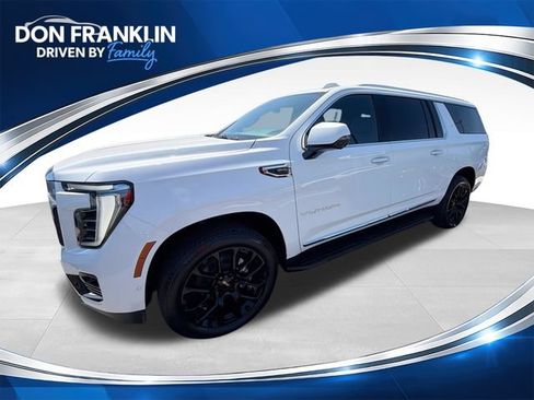 New 2026 GMC Yukon XL Elevation AWD/4WD image 1