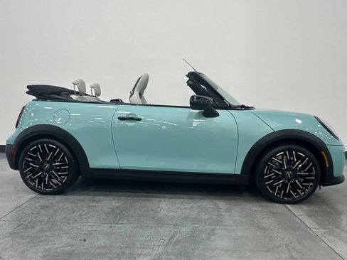 Used 2025 MINI Cooper S FWD image 3