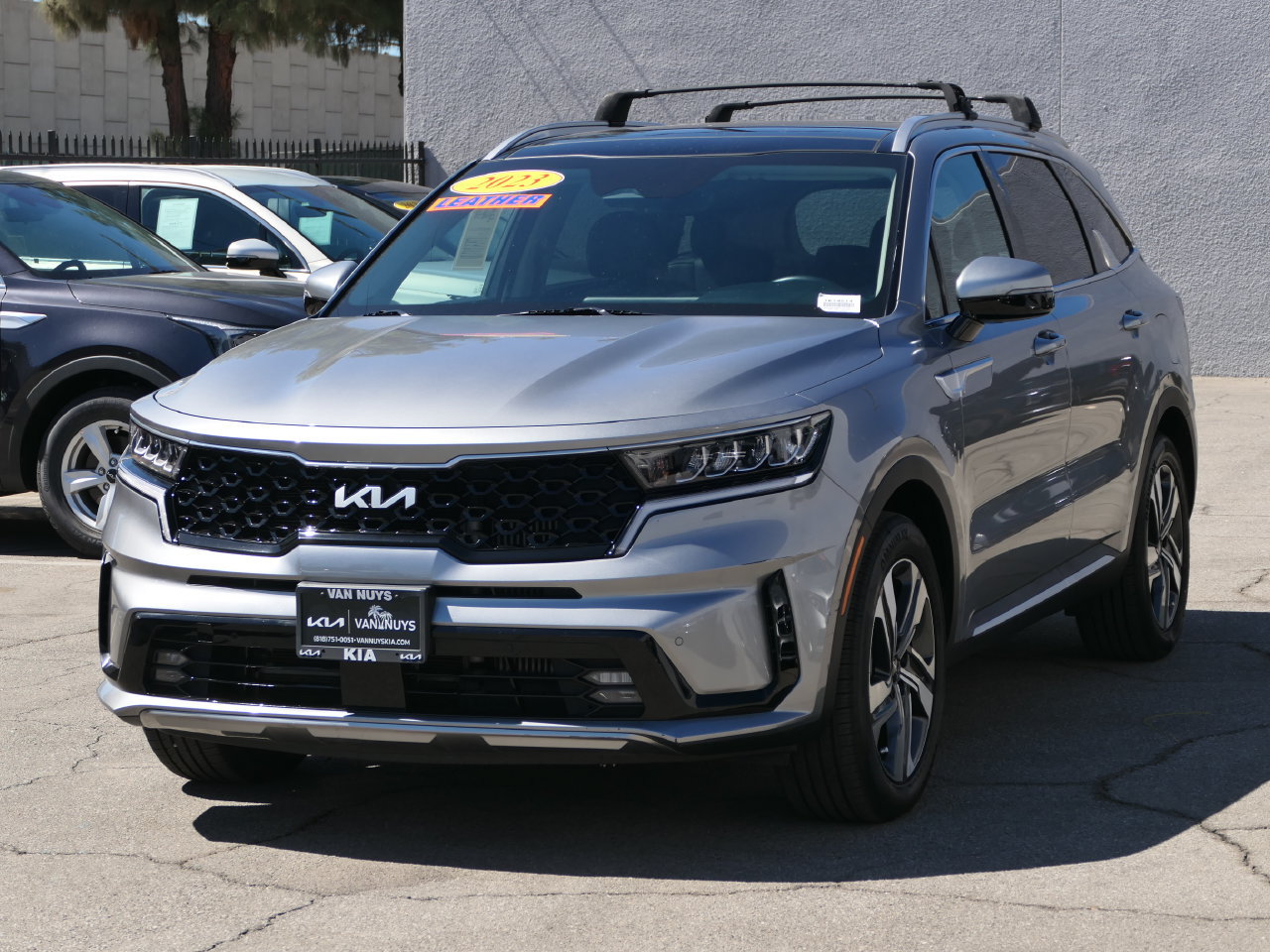 Used 2023 Kia Sorento EX w/ Panoramic Sunroof Package AWD/4WD image 7