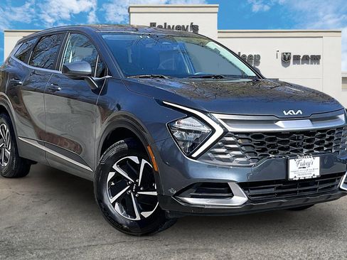 Used 2023 Kia Sportage LX AWD/4WD image 11