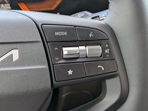 New 2026 Kia Sportage LX w/ LX Convenience Package FWD image 28