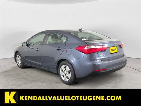 Used 2016 Kia Forte LX image 3
