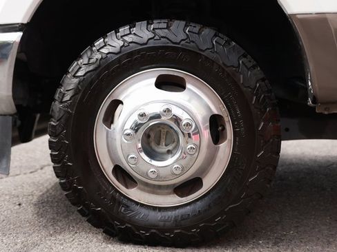 Used 2022 Ford F350 Lariat w/ Lariat Value Package image 25