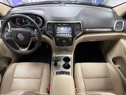 Used 2014 Jeep Grand Cherokee Limited w/ Luxury Group II AWD/4WD image 28