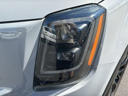 Used 2021 Kia Telluride EX w/ EX Premium Package image 6