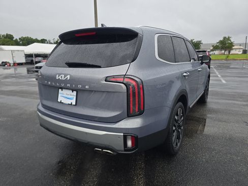 Used 2023 Kia Telluride SX FWD image 4