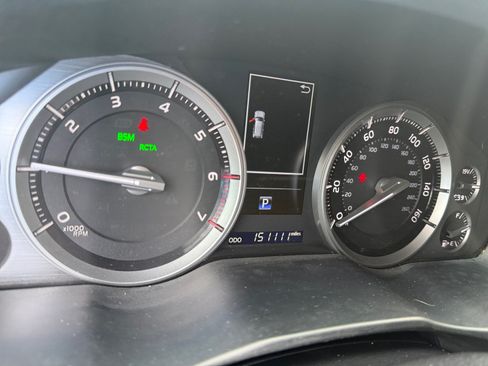 Used 2019 Toyota Land Cruiser AWD/4WD image 11