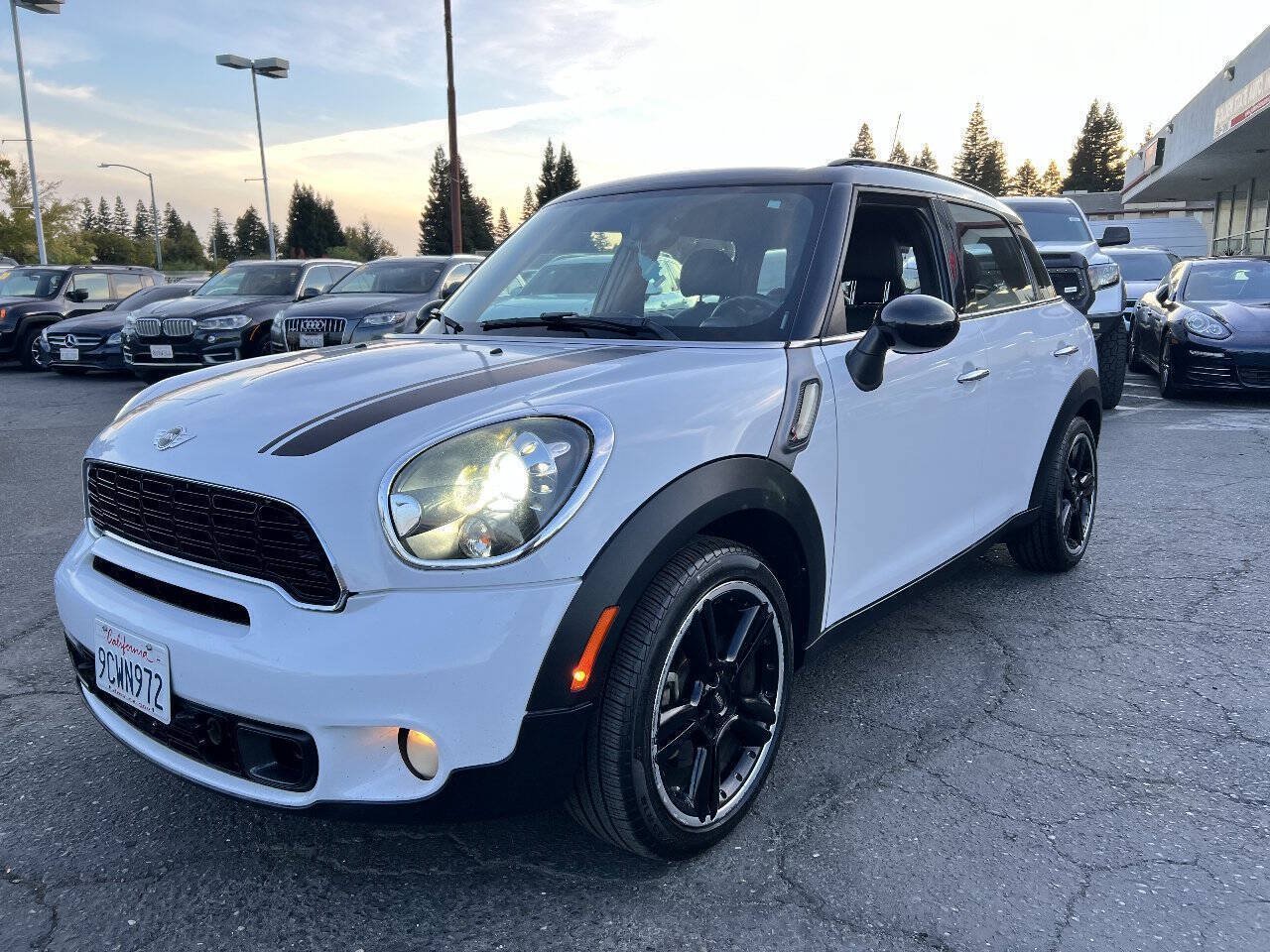 Used 2014 MINI Cooper Countryman S FWD image 3