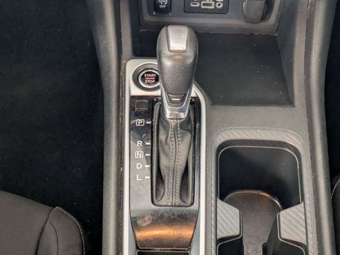 Used 2024 Nissan Sentra SV FWD image 31