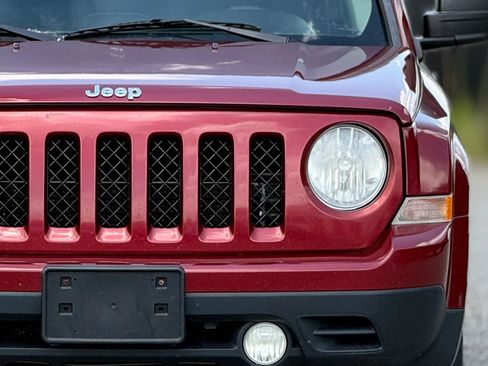 Used 2014 Jeep Patriot Sport w/ Power Value Group FWD image 12